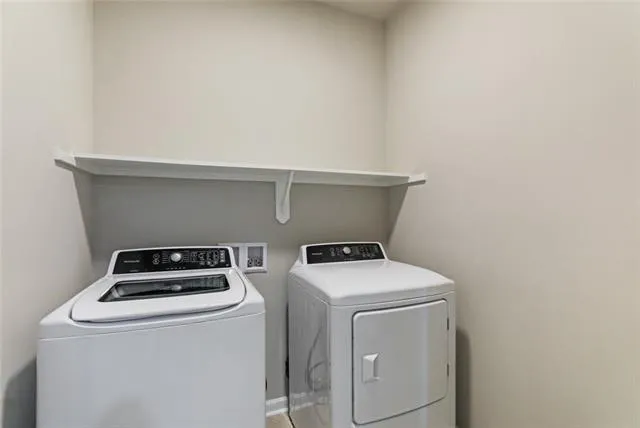 $340,000 | 693 Lakeshore Village Drive, Slidell, LA 70461