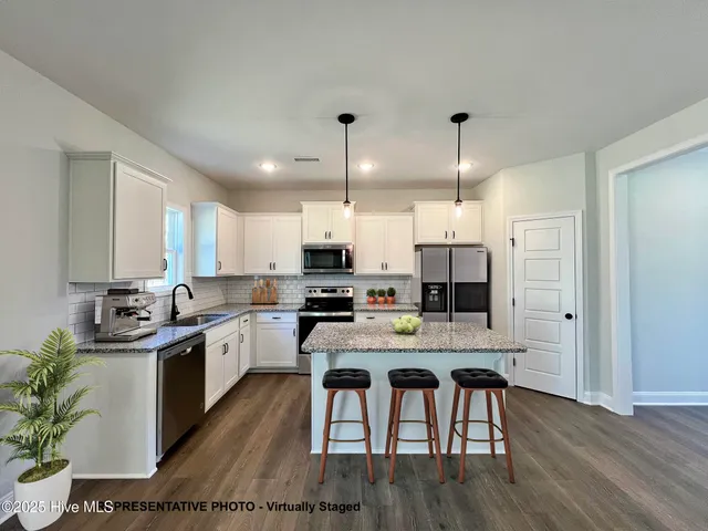 $314,900 | 204 Cordgrass Court, Smithfield, NC 27577