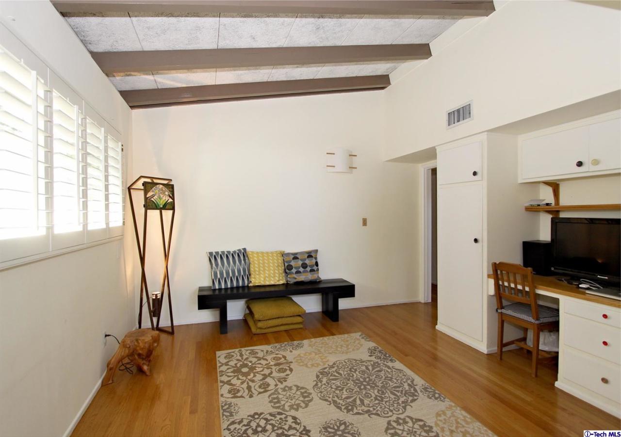 341 Marathon Road Altadena, CA 91001 - Photo 6 of 15 Additional Photo