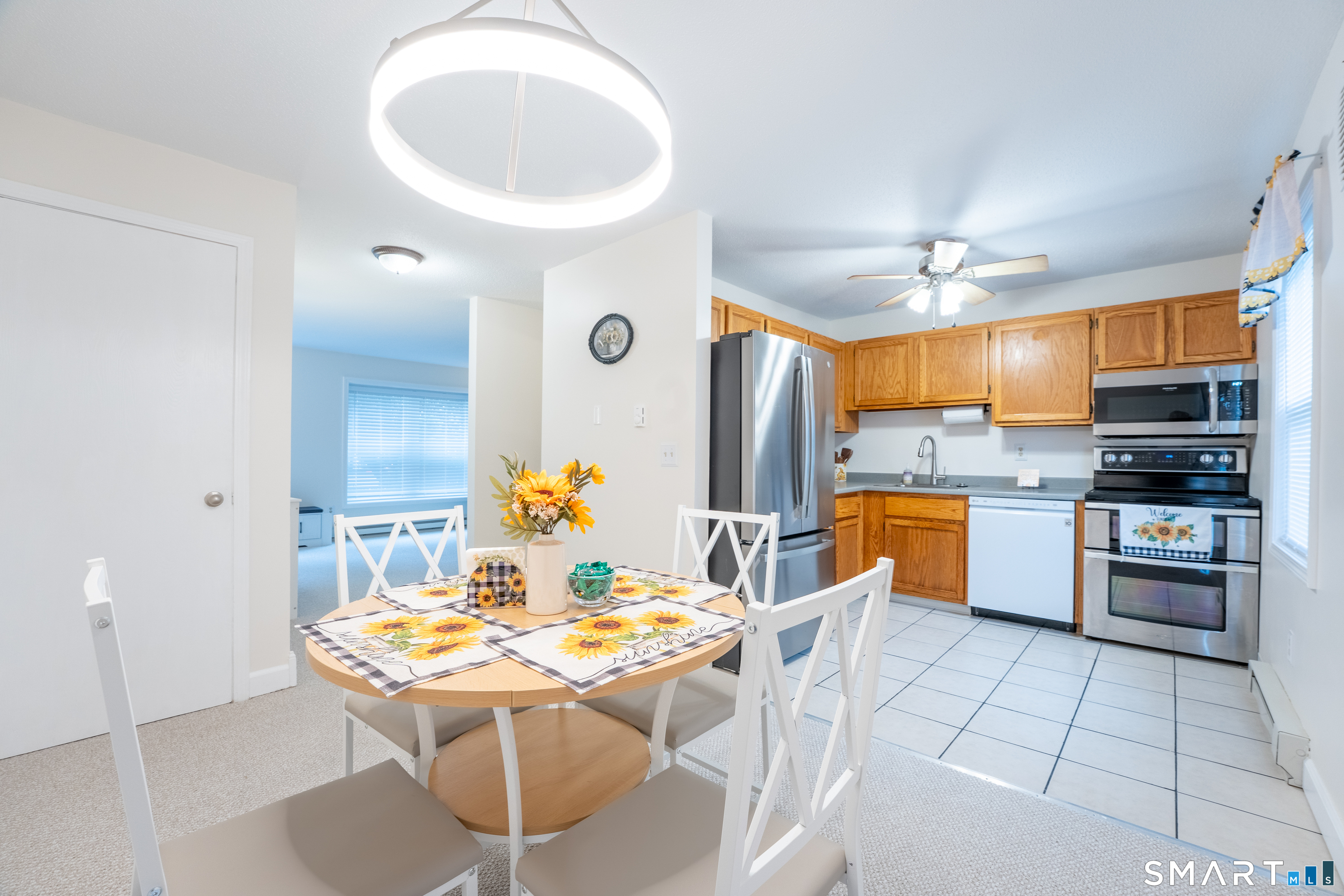 1 Abbott Road, Unit 100 Ellington, CT 06029 - Photo 5 of 20 Gallery Image 5