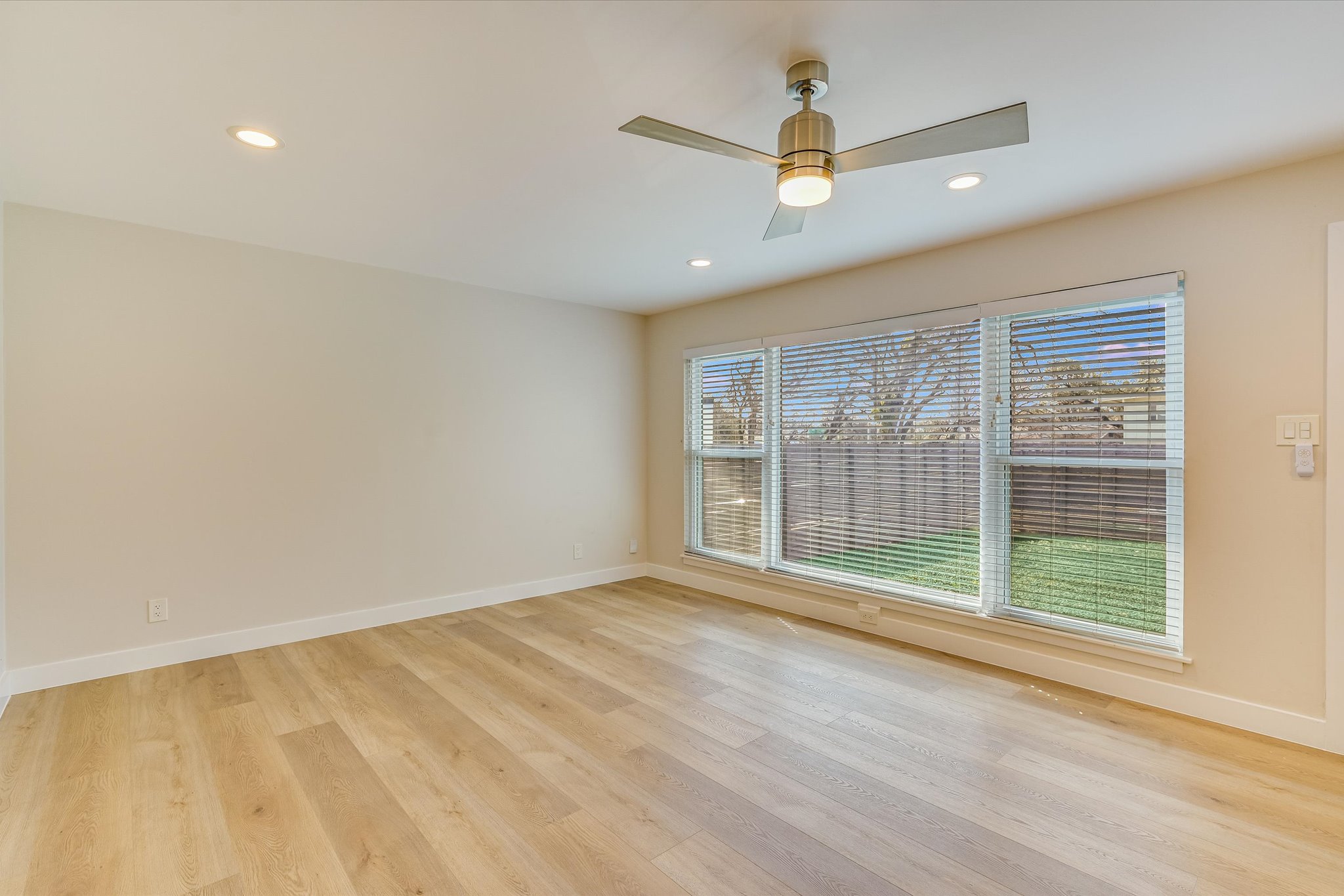 1201 Dailey Street Austin, TX 78703 - Photo 4 of 14 a view of an empty room with a window