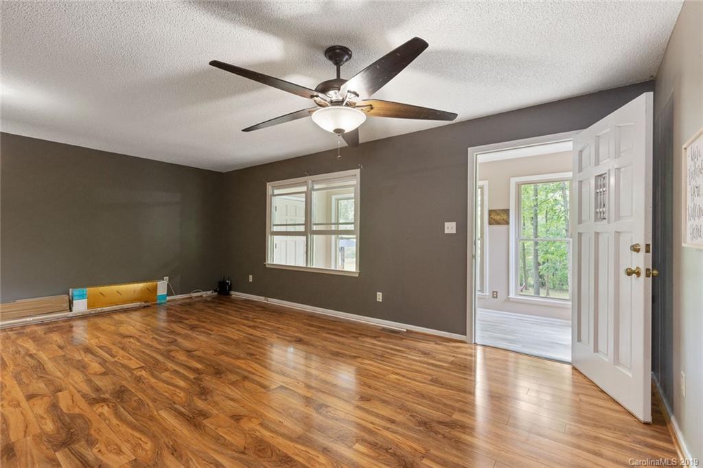 1075 Shore Acres Road Salisbury, NC 28146 - Photo 3 of 35 Gallery Image 3