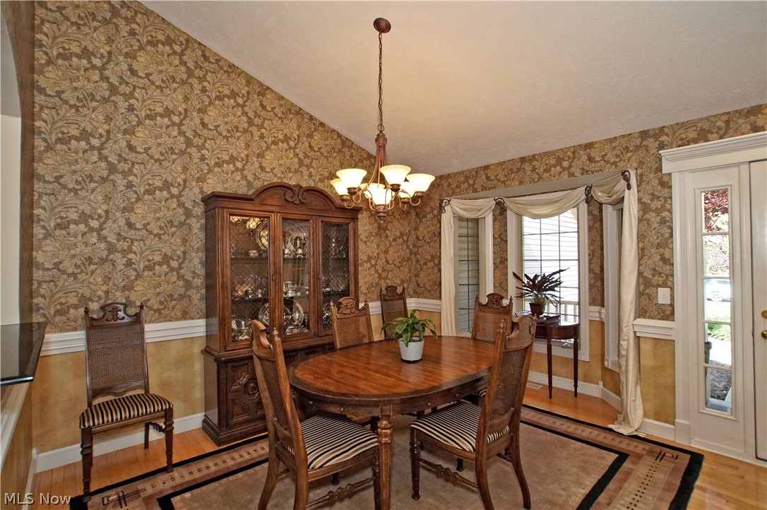 6871 Auburn Road, Unit 3 Painesville, OH 44077 - Photo 3 of 24 Gallery Image 3