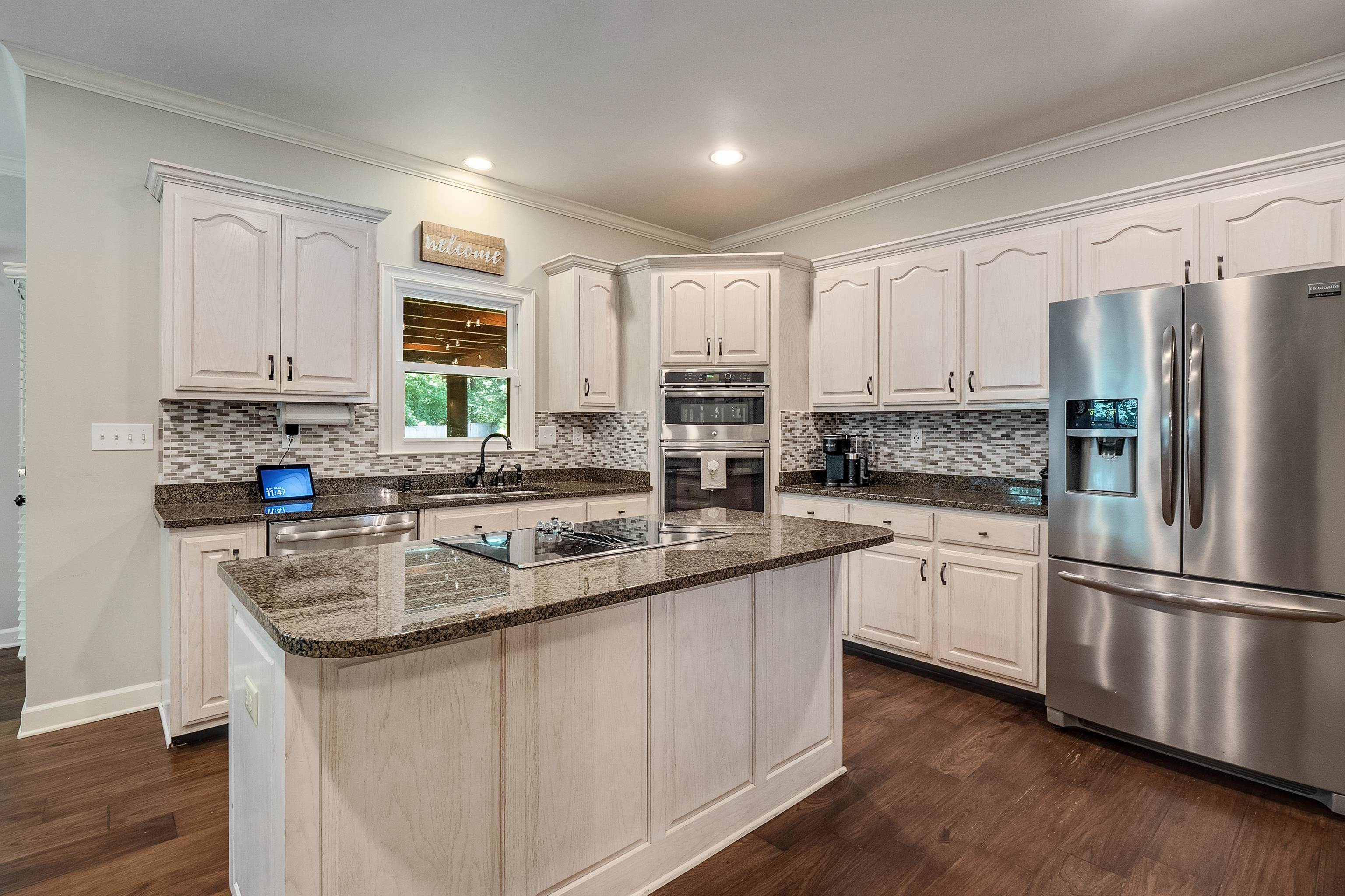 553 Roehampton Cove Collierville, TN 38017 - Photo 14 of 40 Gallery Image 14