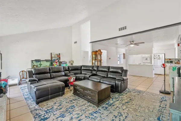 $208,000 | 1603 Cantrell Boulevard, Conroe, TX 77301