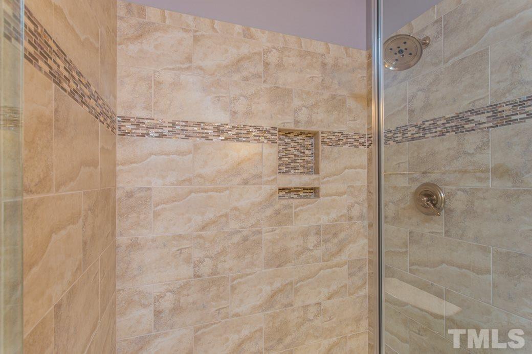 3723 Cambridge Road Durham, NC 27705 - Photo 5 of 25 Gallery Image 5