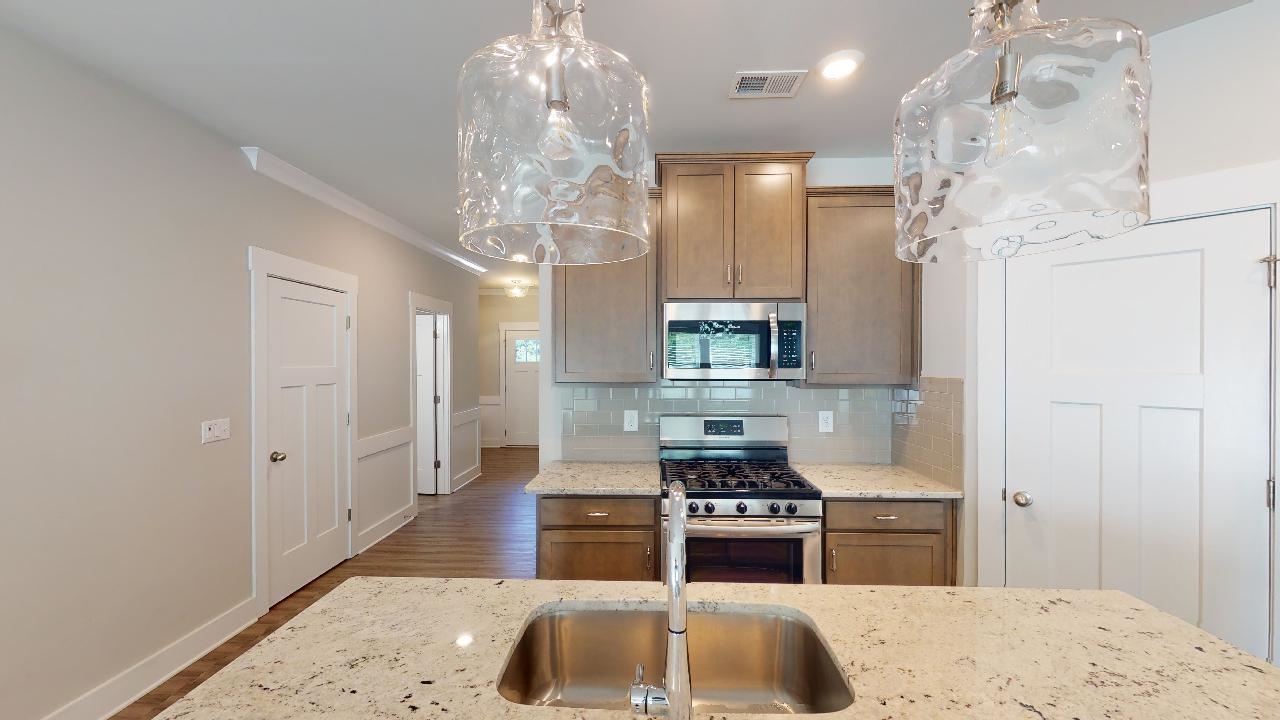 15 Grey Oak Trail Greer, SC 29650 - Photo 4 of 35