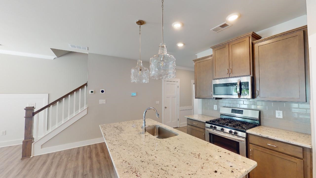 15 Grey Oak Trail Greer, SC 29650 - Photo 9 of 35