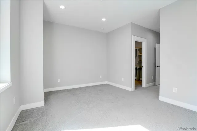 an empty room with closet