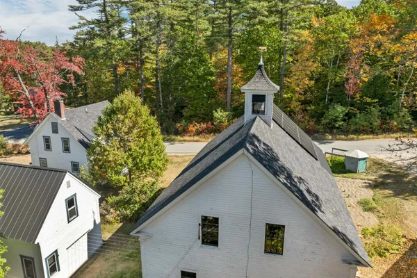 $729,000 | 829 Bearcamp Highway, Tamworth, NH 03883