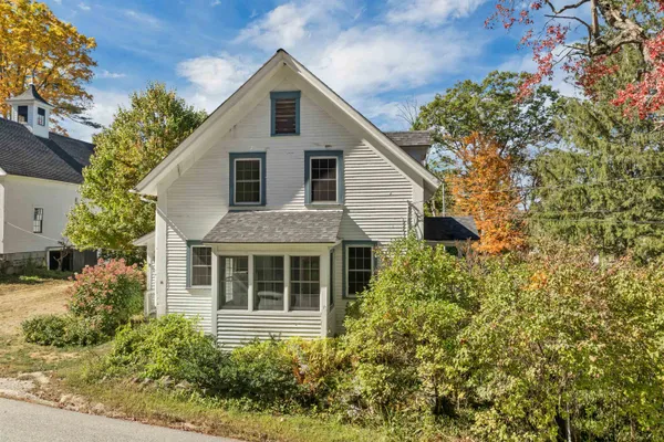 $729,000 | 829 Bearcamp Highway, Tamworth, NH 03883