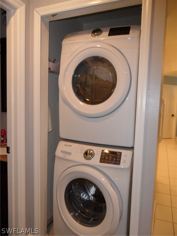 5430 Park Road, Unit 2 Fort Myers, FL 33908 - Photo 17 of 17 a close up view of a washer and dryer