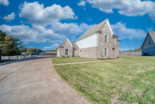 $459,400 | 46 Forsyth Lane, Munford, TN 38058