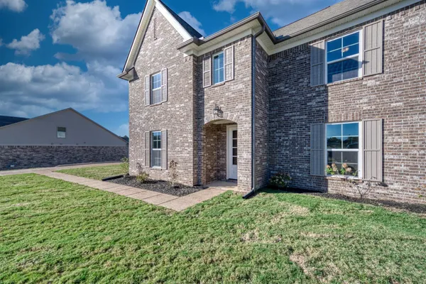 $459,400 | 46 Forsyth Lane, Munford, TN 38058