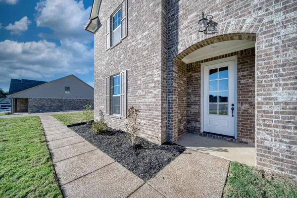 $459,400 | 46 Forsyth Lane, Munford, TN 38058