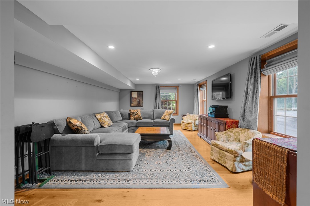 3819 Brainard Road Woodmere, OH 44122 - Photo 45 of 50