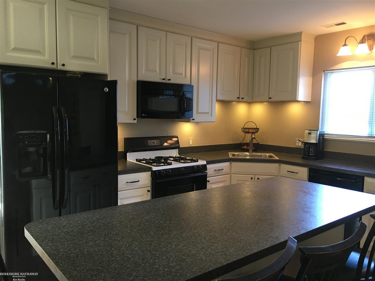 2981 Simpson Drive Rochester Hills, MI 48309 - Photo 6 of 39