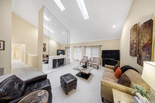 $259,900 | 8000 Donore Place, Unit 10, San Antonio, TX 78229