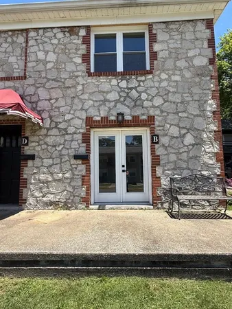 $1,150 | 610-unit B Cabell Drive, Bowling Green, KY 42101