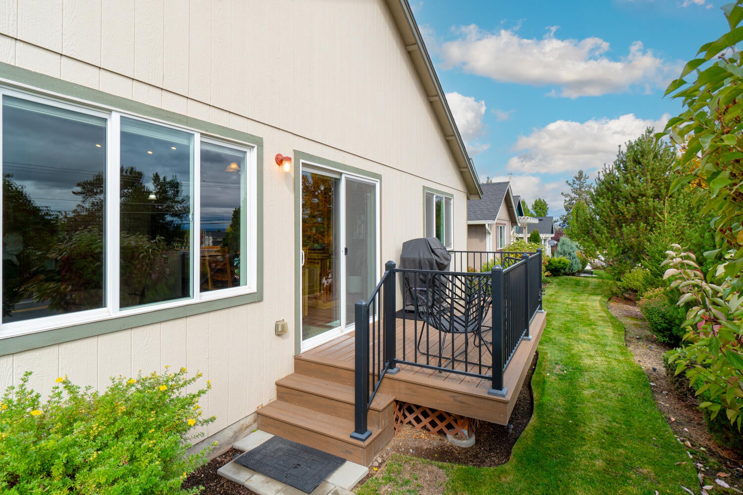 3708 Southwest 29th Street Redmond, OR 97756 - Photo 21 of 25 3708-011