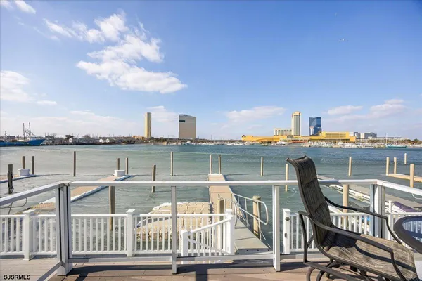 $950,000 | 641 Carson Avenue, Atlantic City, NJ 08401
