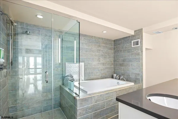 $950,000 | 641 Carson Avenue, Atlantic City, NJ 08401