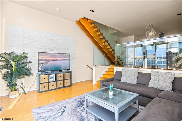 $950,000 | 641 Carson Avenue, Atlantic City, NJ 08401