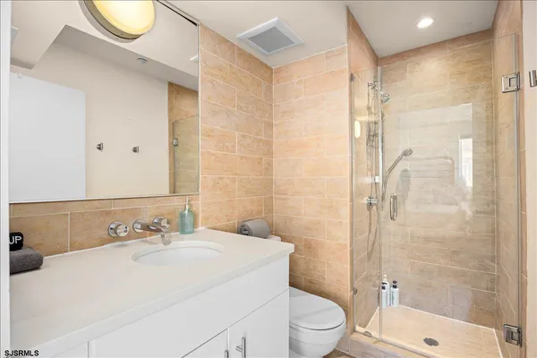 $950,000 | 641 Carson Avenue, Atlantic City, NJ 08401