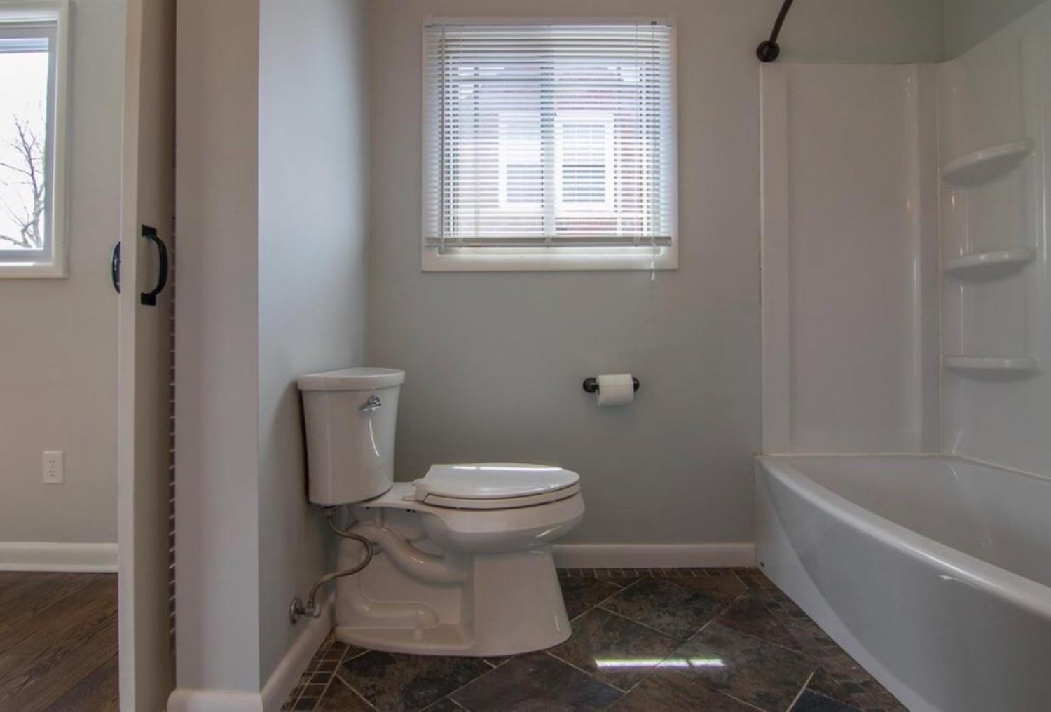 549 Cane Run Road Lexington, KY 40505 - Photo 18 of 25 Photo 18