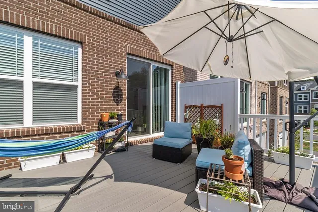 a building outdoor space with patio furniture