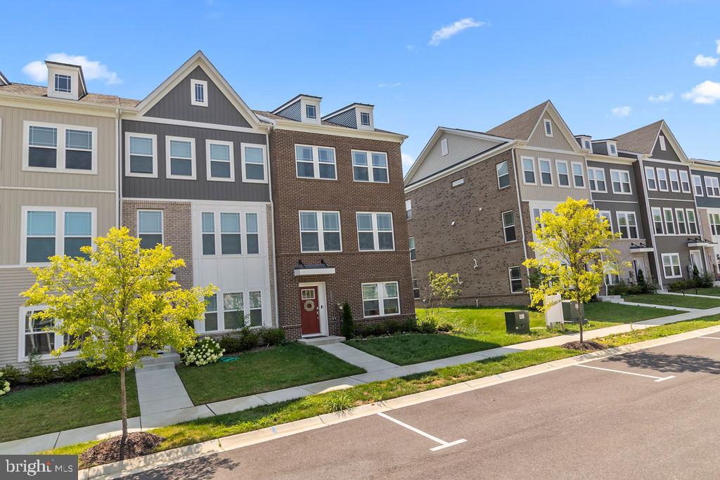 6882 Barrowfield Place Bryans Road, MD 20616 - Photo 34 of 34 a front view of house with yard and green space