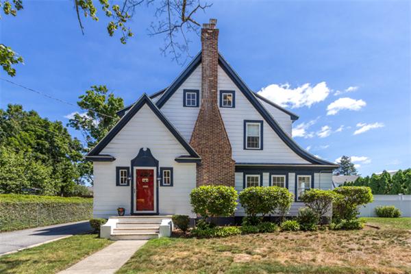 16 Gibson Road Lowell, MA 01851 - Photo 1 of 30 Gallery Image 1