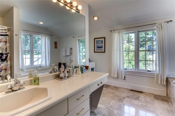 16 Gibson Road Lowell, MA 01851 - Photo 23 of 30 Gallery Image 23