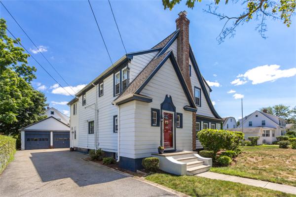 16 Gibson Road Lowell, MA 01851 - Photo 3 of 30 Gallery Image 3