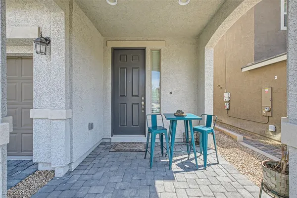 $439,999 | 6338 Selston Drive, North Las Vegas, NV 89081