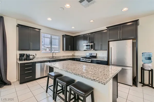 $439,999 | 6338 Selston Drive, North Las Vegas, NV 89081