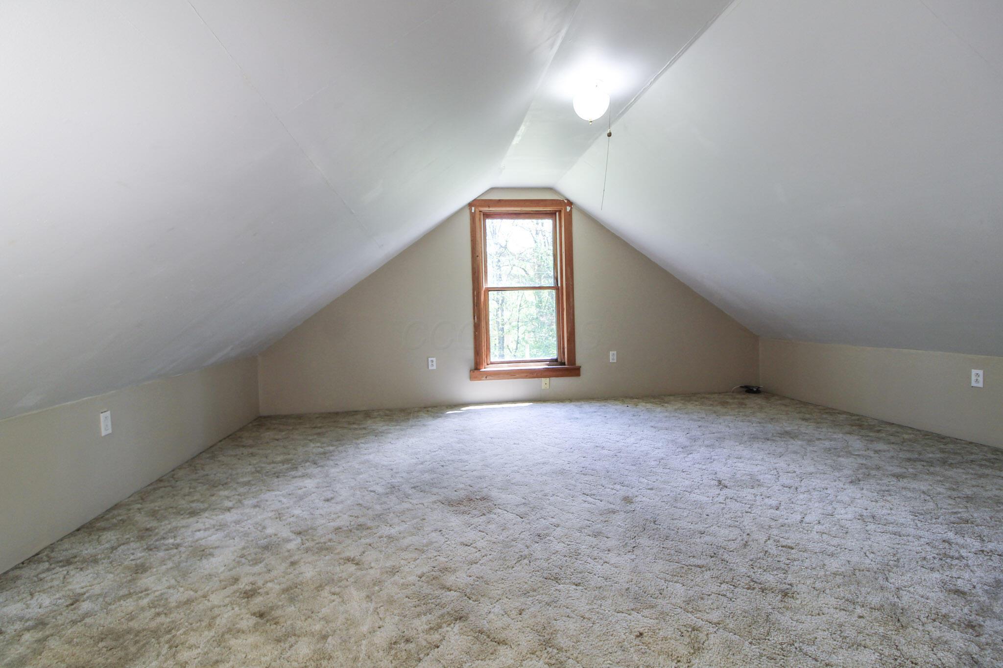 45095 West Union Road Sardis, OH 43946 - Photo 18 of 28 16