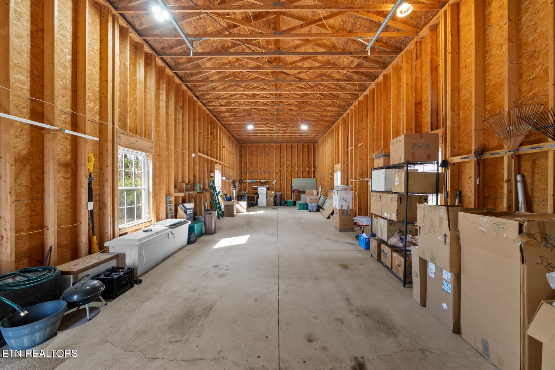 426 Sunset Ridge Drive Crossville, TN 38571 - Photo 4 of 40 Gallery Image 4
