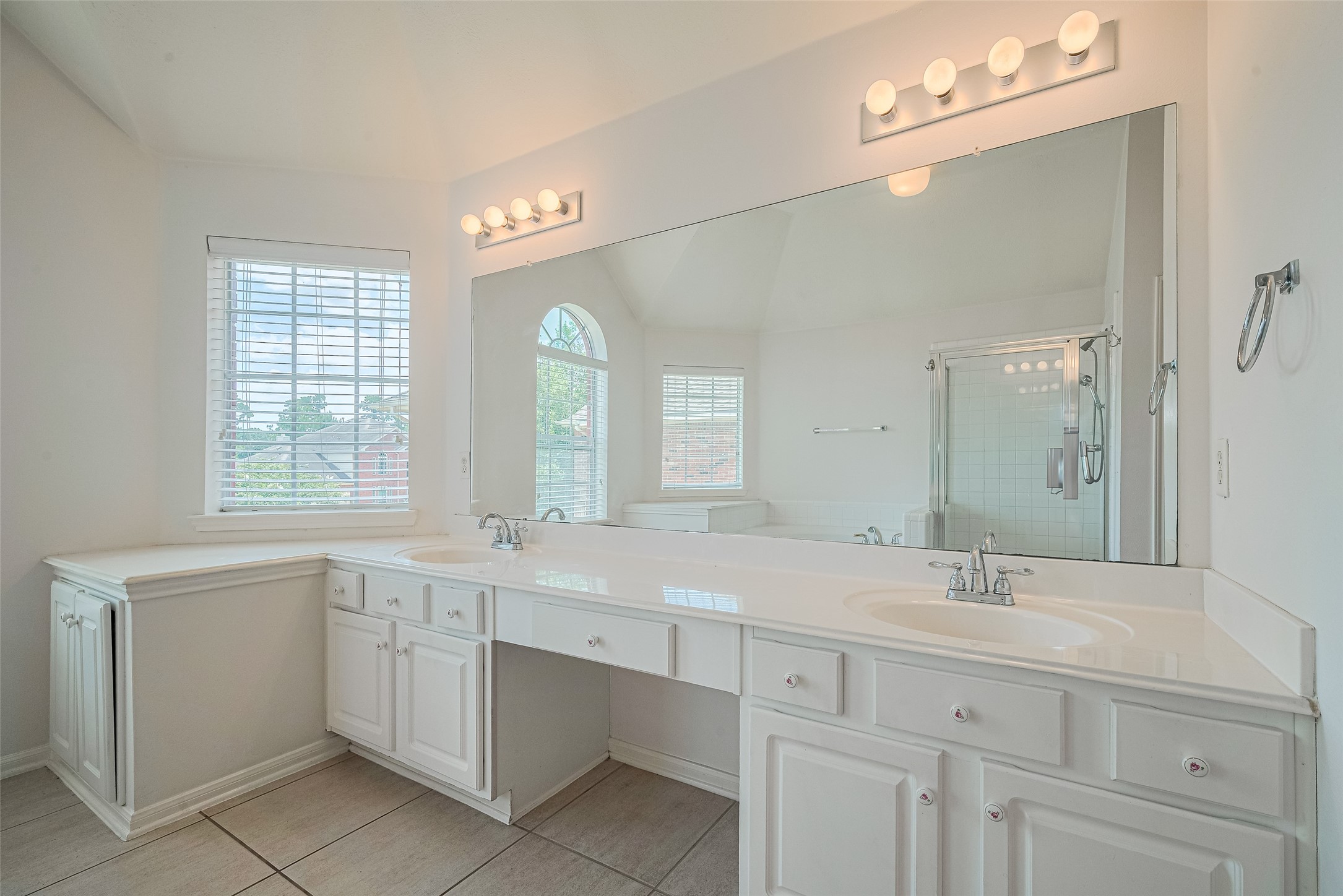 9218 Memorial Pines Way Spring, TX 77379 - Photo 30 of 39 Abundant storage options enhance functionality and organization.