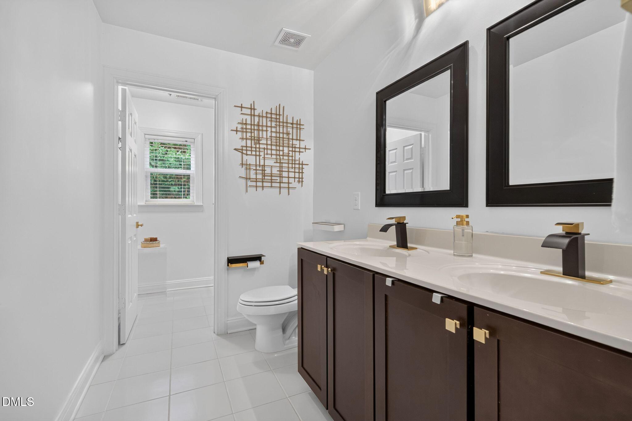 9619 Allsbrooke Drive Raleigh, NC 27613 - Photo 57 of 79 99_NJO09884