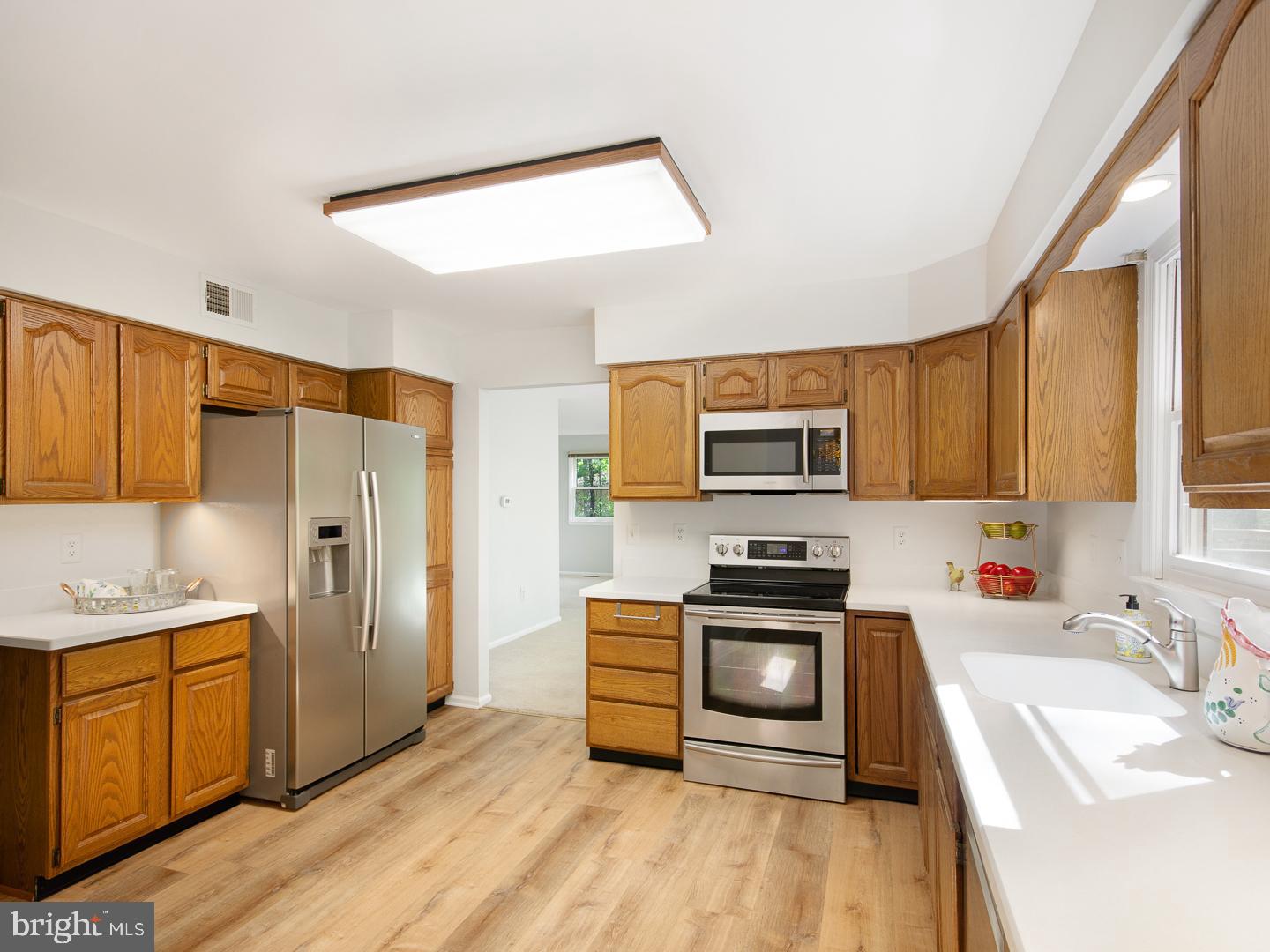 64 Penn Road Voorhees, NJ 08043 - Photo 8 of 32 Kitchen