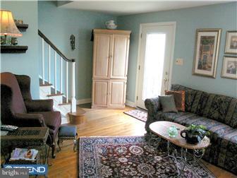 136 Flintlock Road Drexel Hill, PA 19026 - Photo 3 of 12 Gallery Image 3