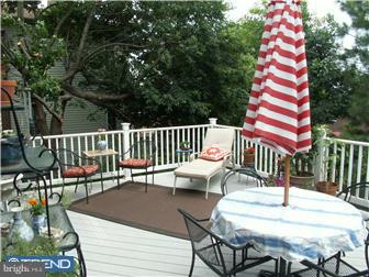136 Flintlock Road Drexel Hill, PA 19026 - Photo 10 of 12 Gallery Image 10