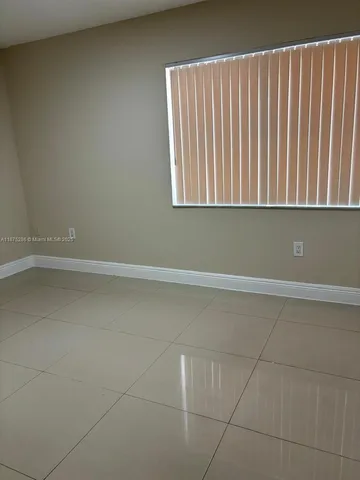 $2,600 | 5650 West 26th Court, Unit 106, Hialeah, FL 33016
