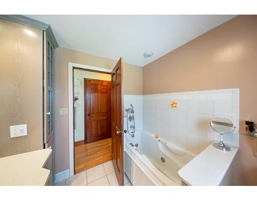345 New Boston Road Fairhaven, MA 02719 - Photo 13 of 30 Gallery Image 13