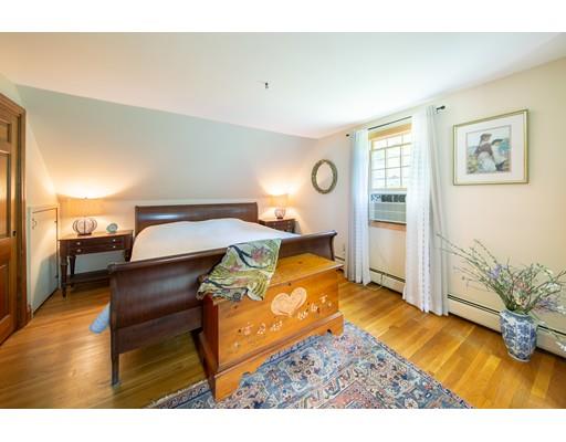 345 New Boston Road Fairhaven, MA 02719 - Photo 20 of 30 Gallery Image 20