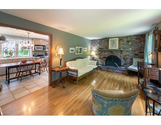 345 New Boston Road Fairhaven, MA 02719 - Photo 6 of 30 Gallery Image 6