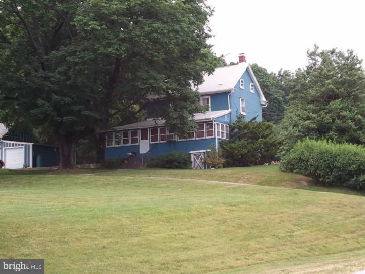 11 Goodfellow Road Elverson, PA 19520 - Photo 20 of 25 Front Yard