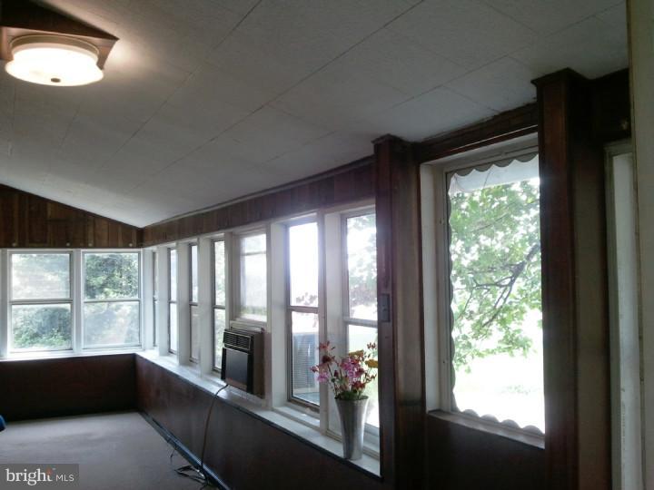 11 Goodfellow Road Elverson, PA 19520 - Photo 8 of 25 Enclosed Porch