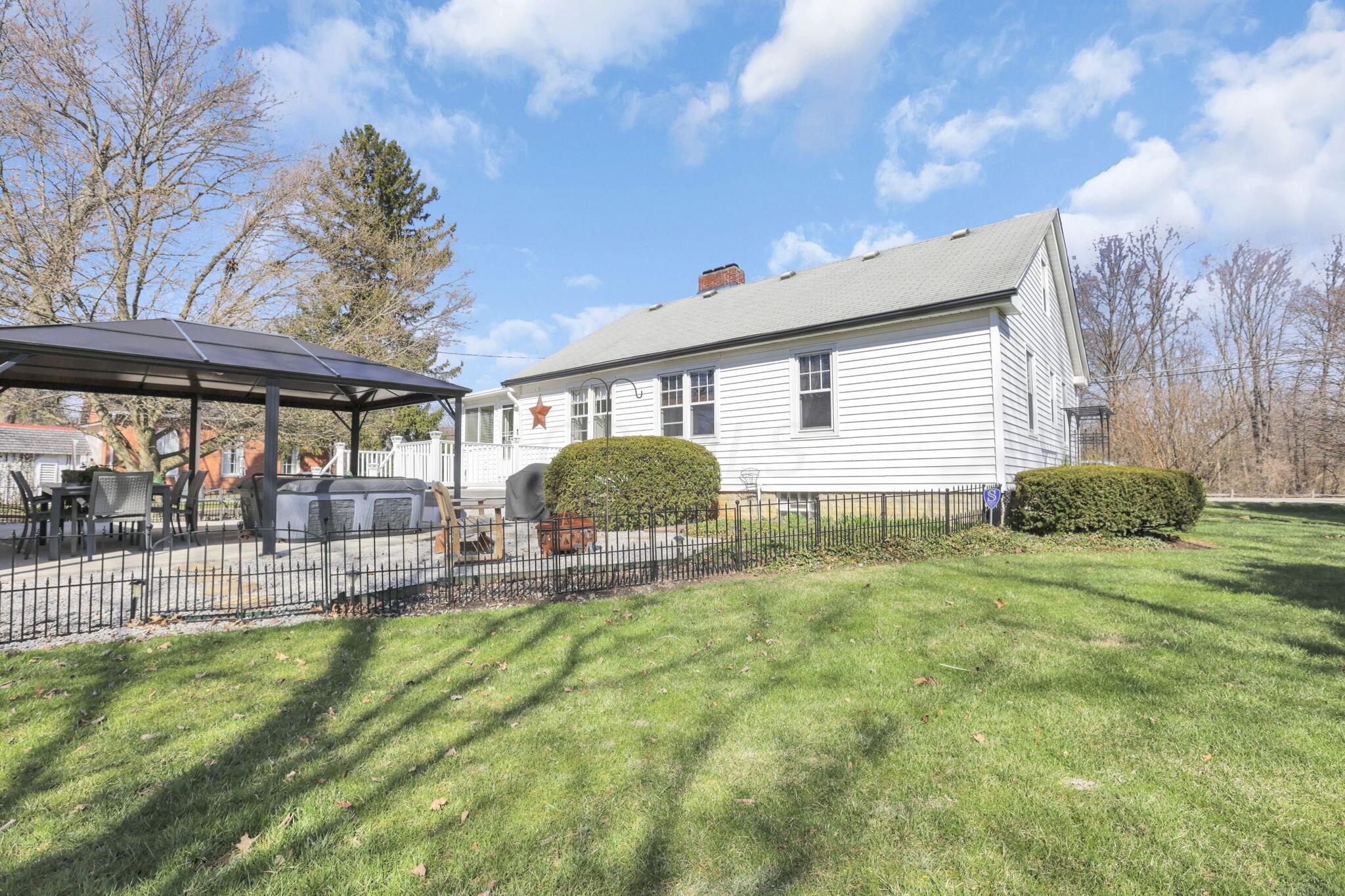 141 Park Road Columbus, OH 43235 - Photo 53 of 75 53-web-or-mls-0V3A8083